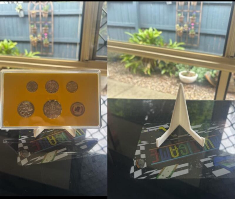 Coin “Retail” Stand